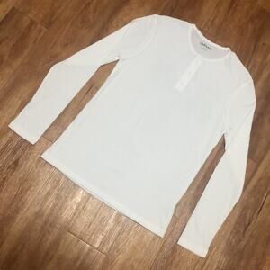 NWOT Men’s Fulcrum White Long Sleeve Top with Three Buttons Size Large